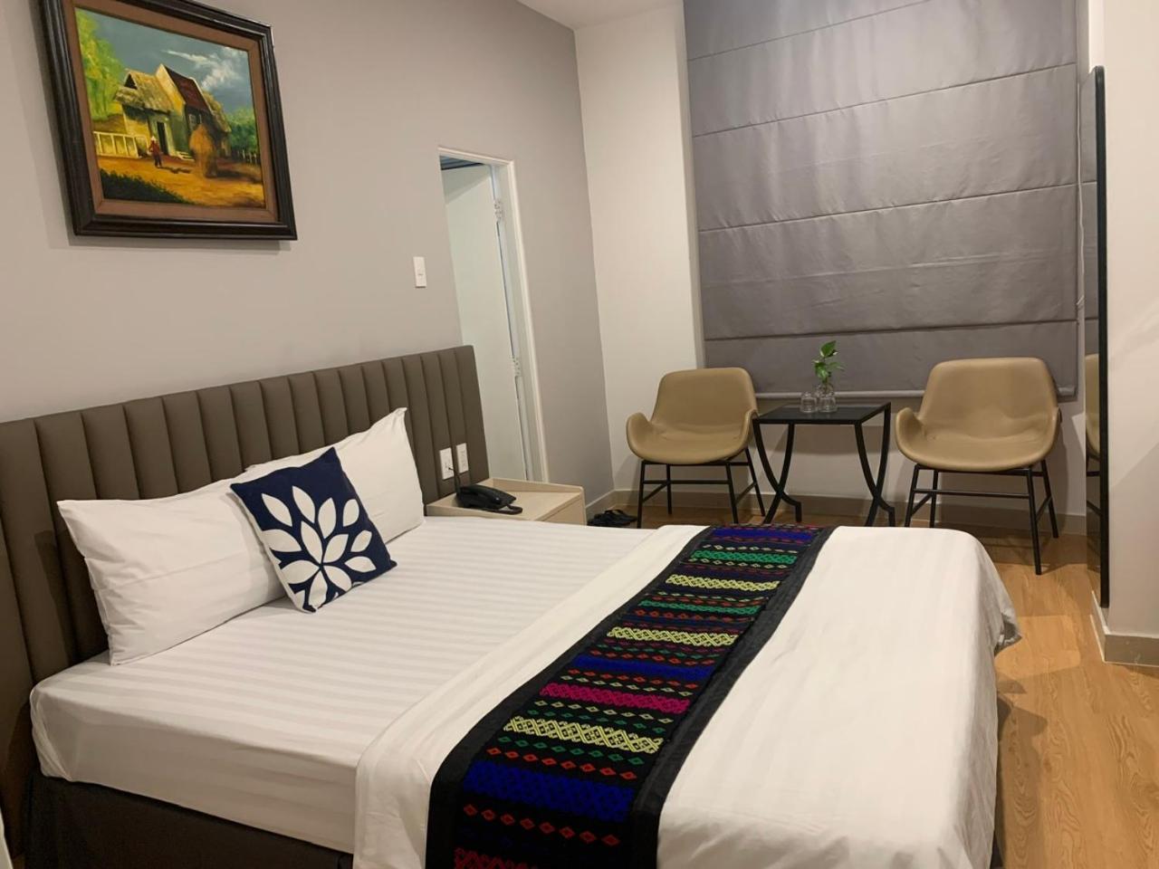 Trang An Hotel - 5 Minutes Landmark 81 Bandar Ho Chi Minh Luaran gambar
